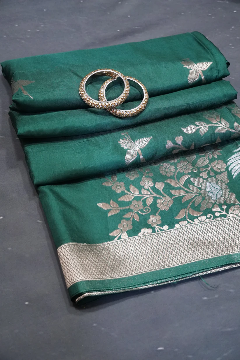 Banarasi Crepe Saree Crane Design